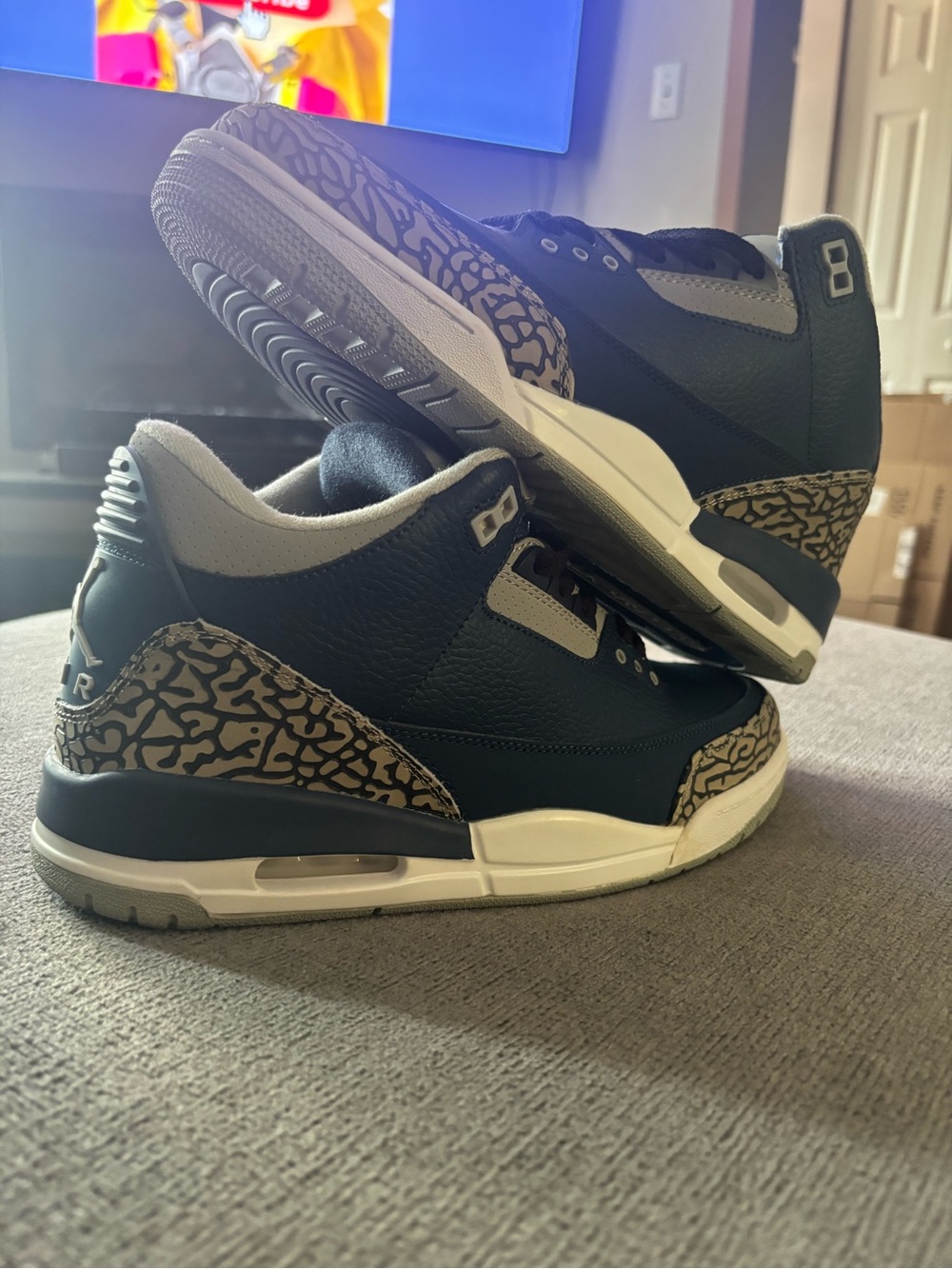 Jordan Men’s Black and Gray Retro Sneakers